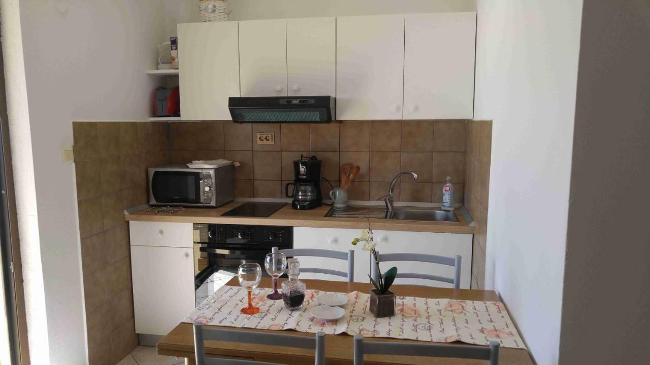 Vera Apartment 1 로고즈니차 외부 사진